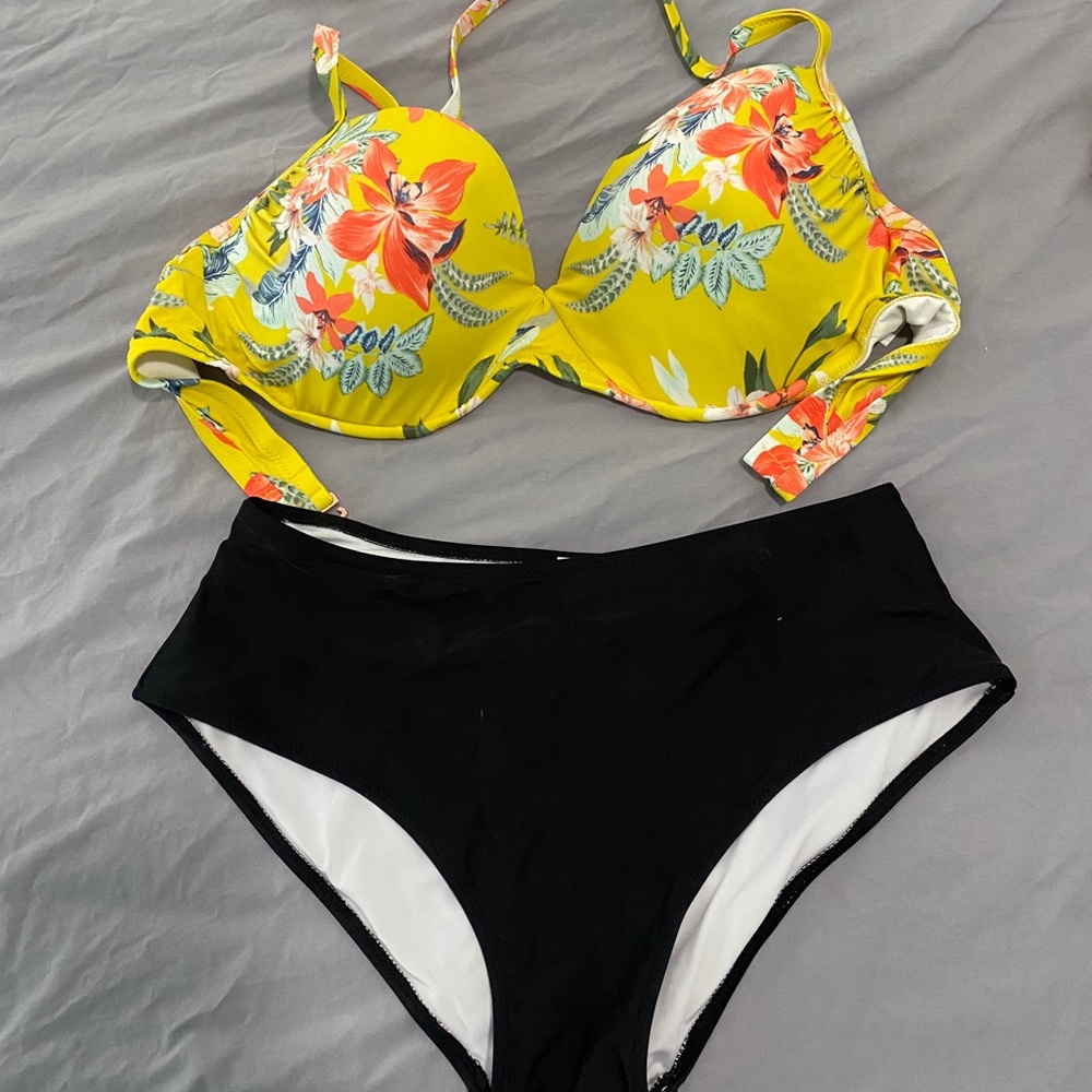 Bathing suit